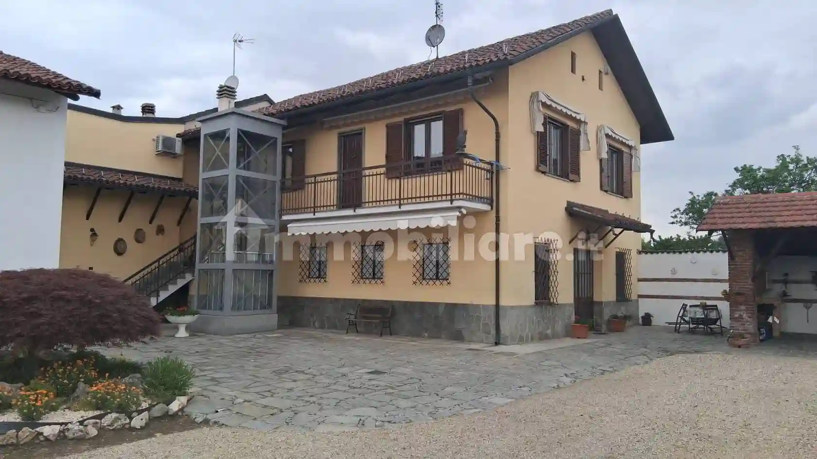 Villa - foto 2