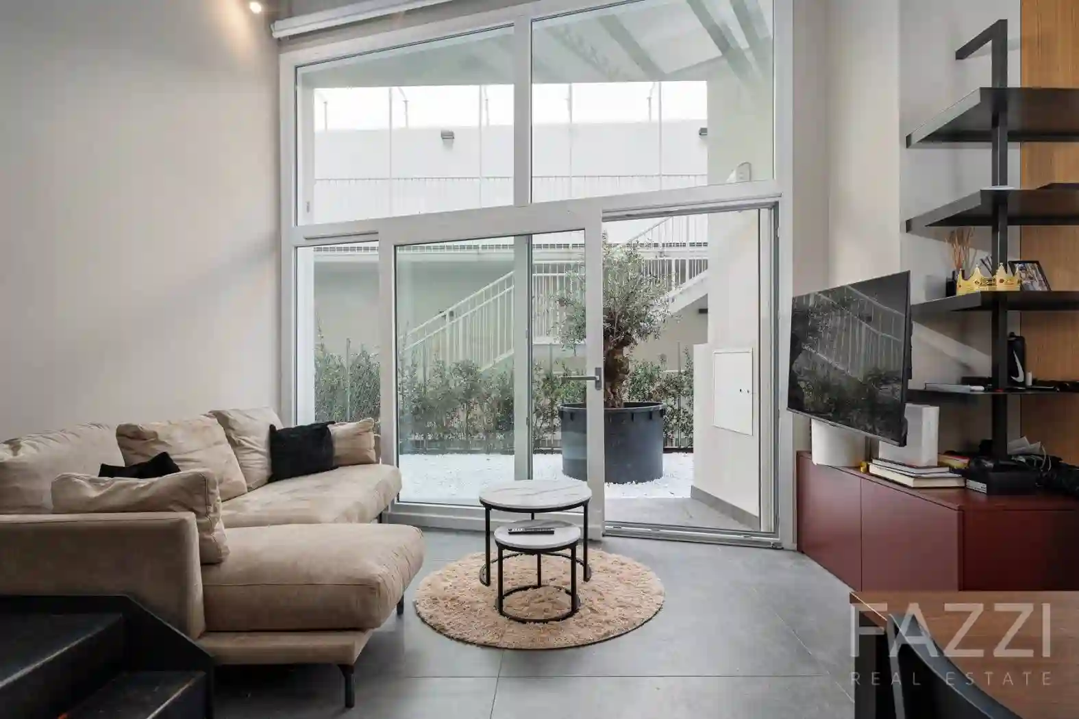 Loft - foto 2