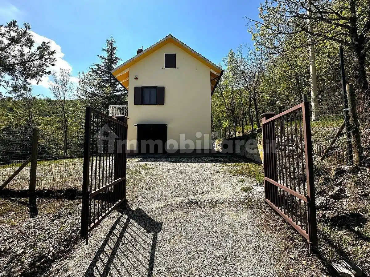 Casa indipendente in vendita a San Ginesio