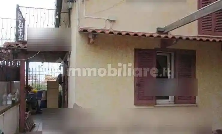 Casa indipendente in vendita a Roma