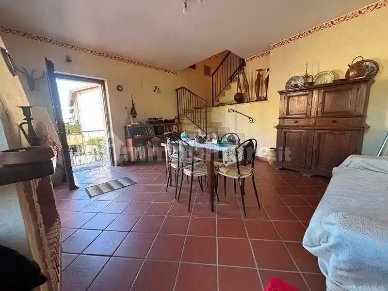 Appartamento in vendita a Cetona