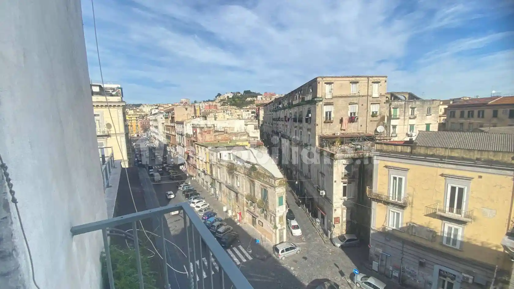 Appartamento in vendita a Napoli