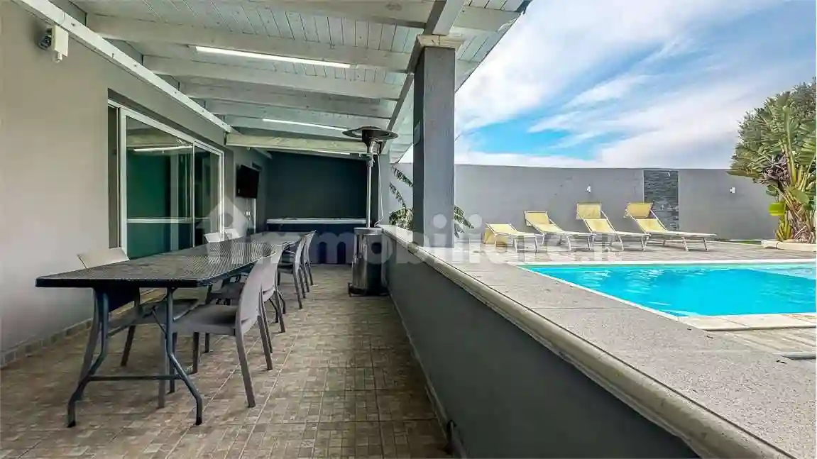 Villa - foto 5