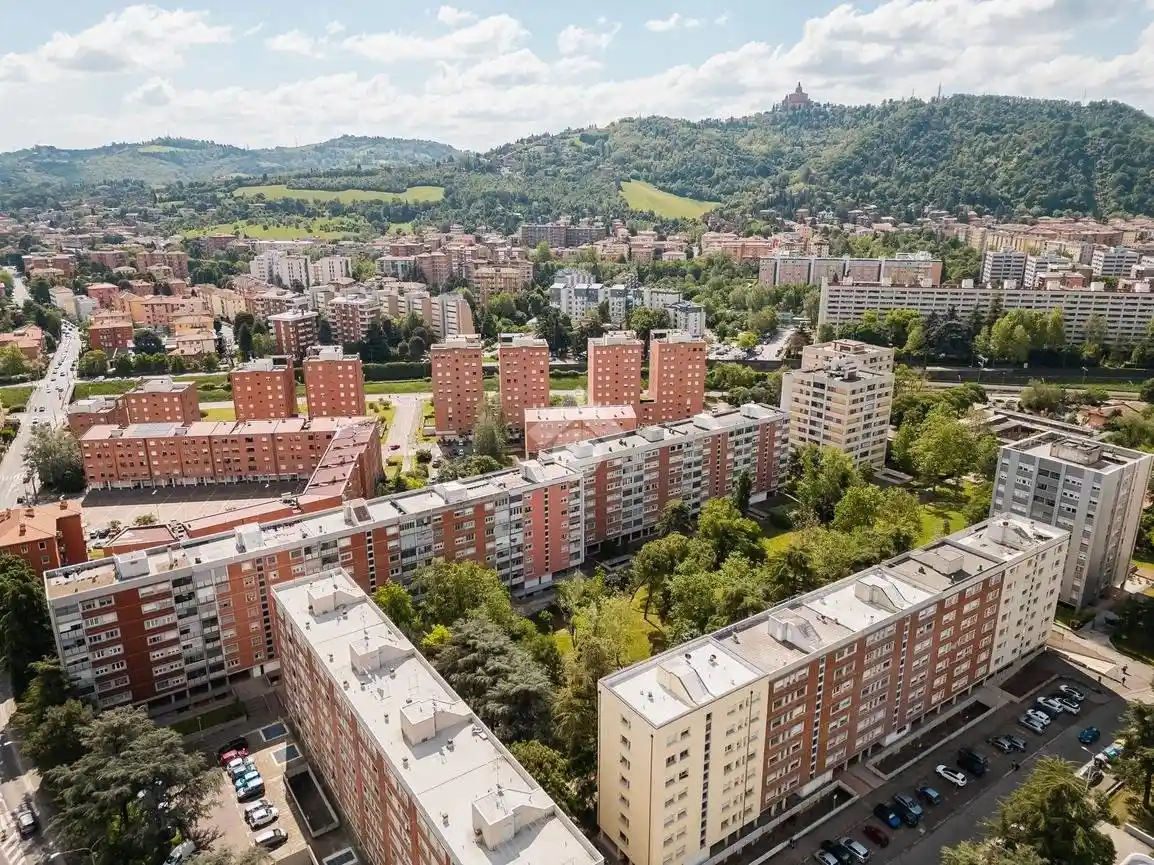 Appartamento in vendita a Bologna