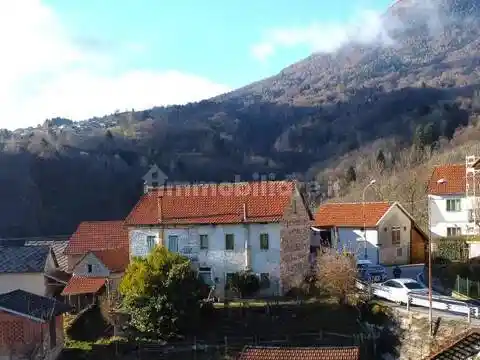 Villa in vendita a Chies d'Alpago