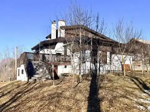 Villa in vendita a Tambre
