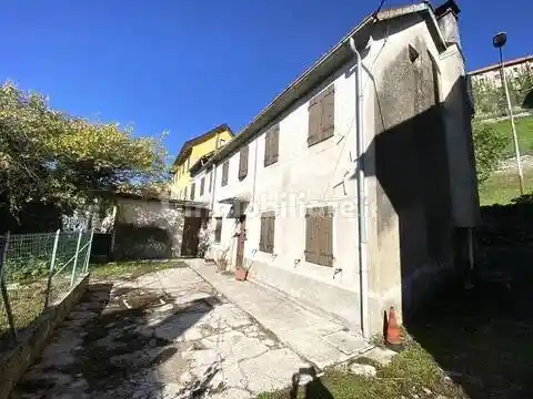 Villa in vendita a Chies d'Alpago