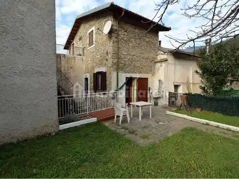 Rustico - Casale in vendita a Castelbianco