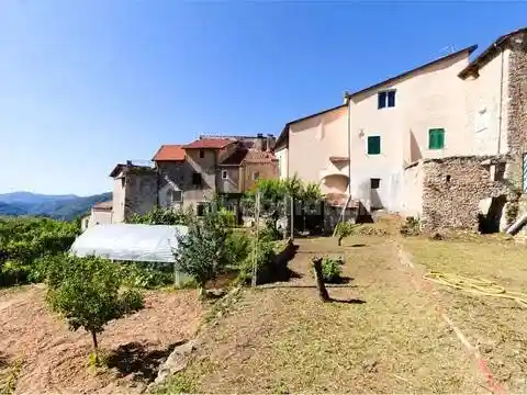 Rustico - Casale in vendita a Erli