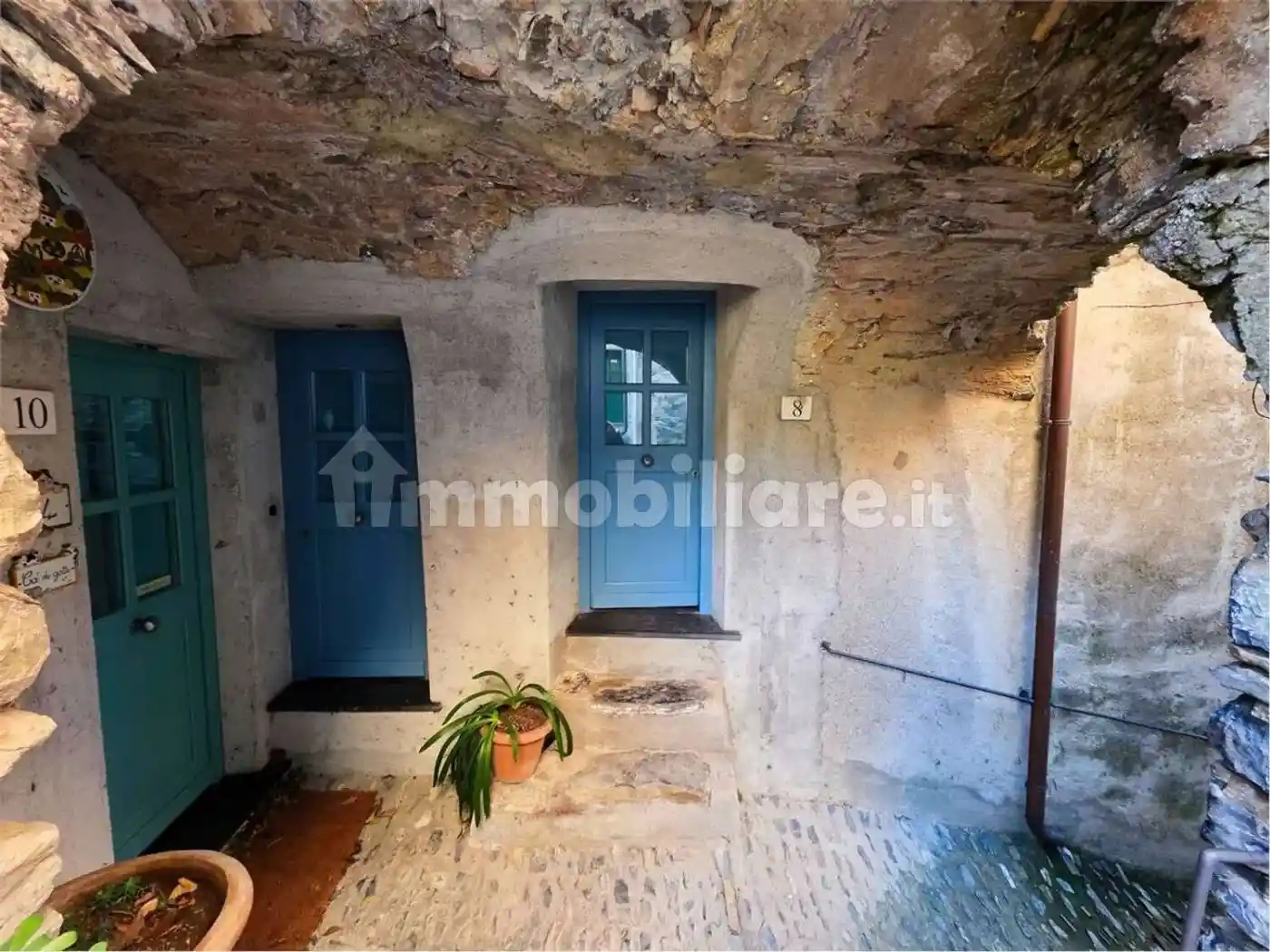 Appartamento in vendita a Castelbianco