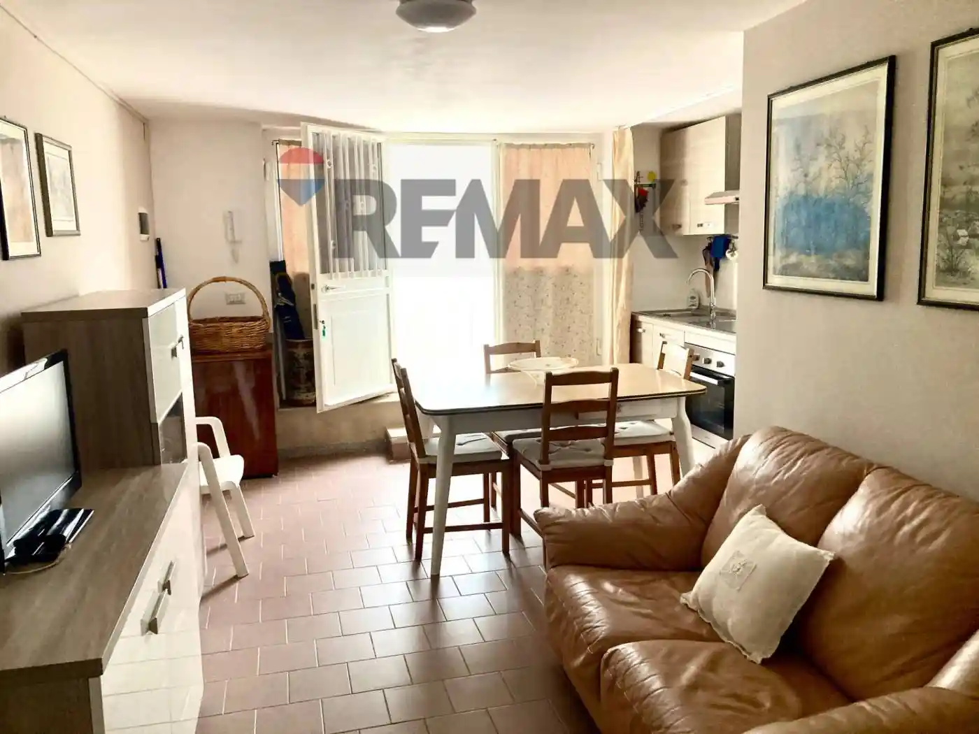 Appartamento in affitto a Turi