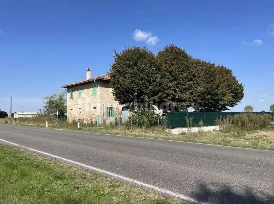Casa indipendente in vendita a Castel Guelfo di Bologna