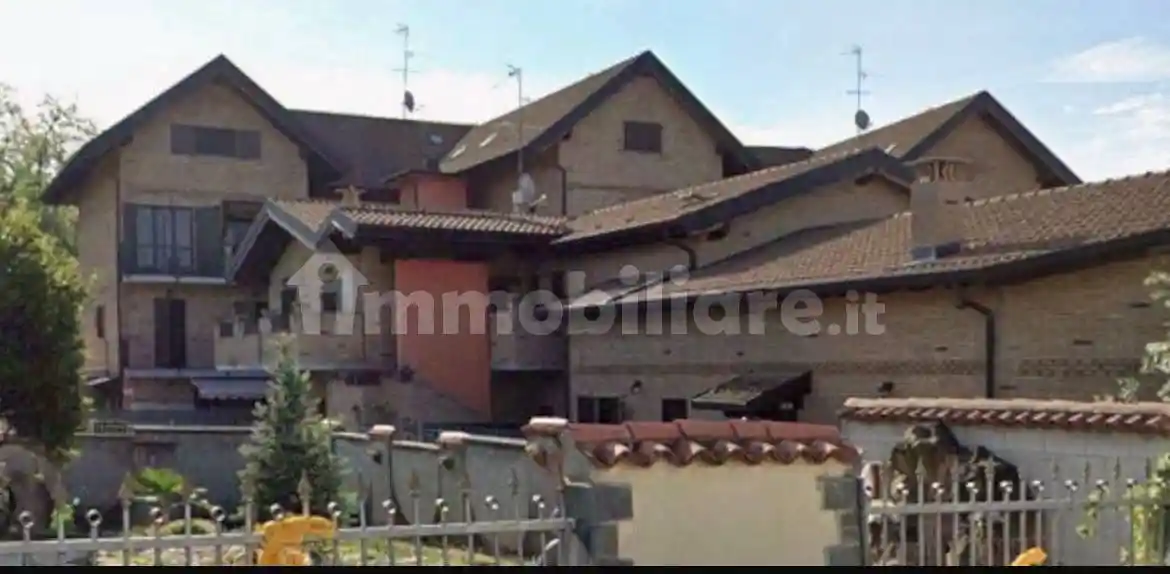 Appartamento in vendita a Limbiate