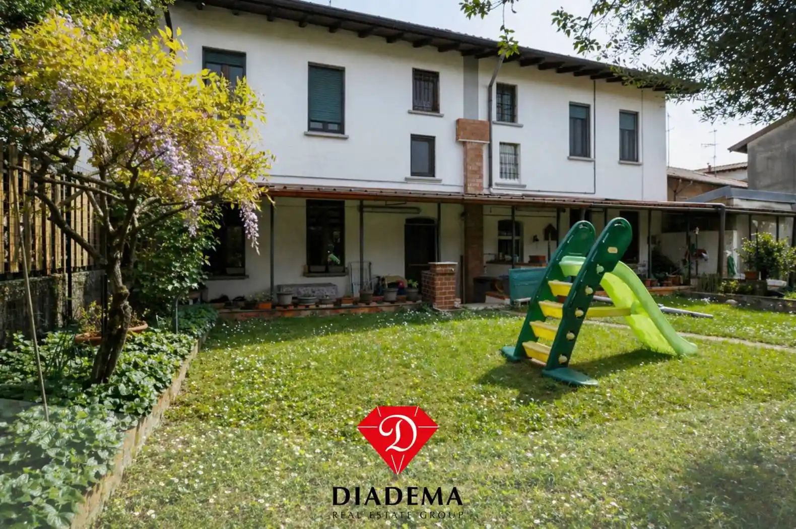 Casa indipendente in vendita a Somma Lombardo