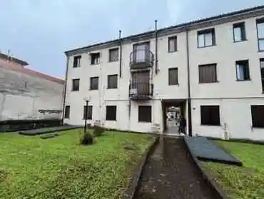 Appartamento in vendita a Pessano con Bornago