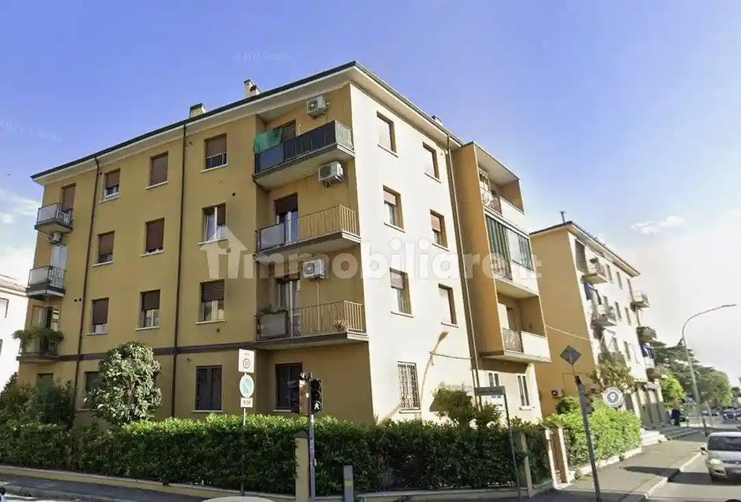 Appartamento in affitto a Bologna