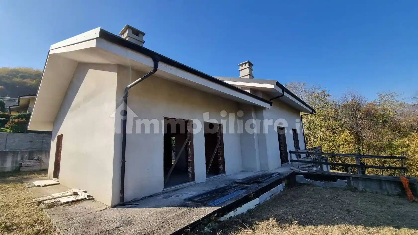 Villa in vendita a San Pietro Val Lemina
