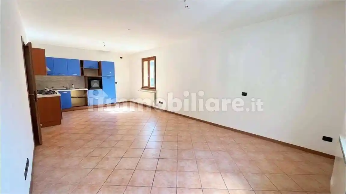 Appartamento in vendita a Rogno