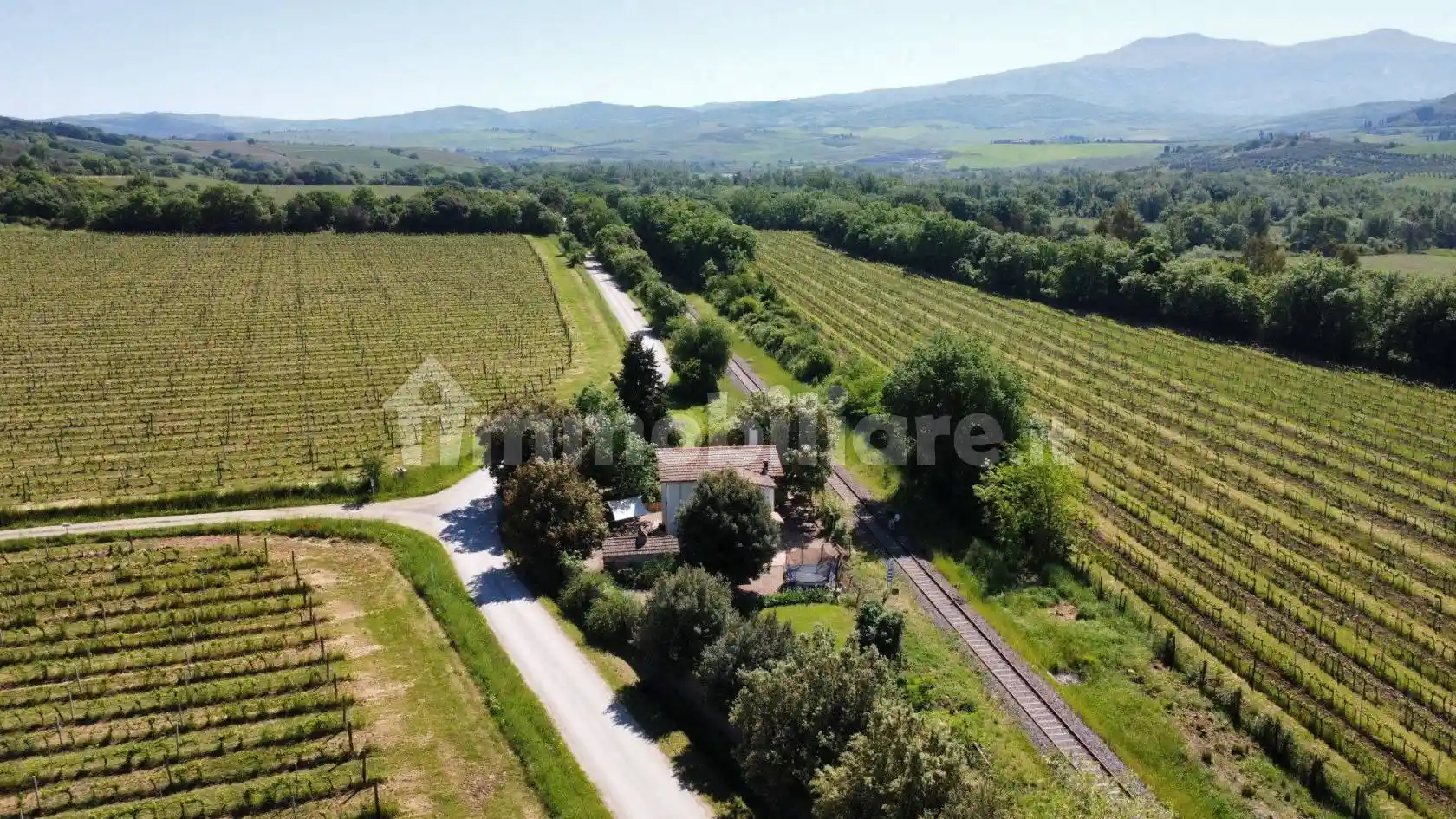 Rustico - Casale in vendita a Montalcino