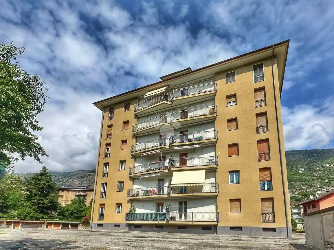 Appartamento in vendita a Aosta