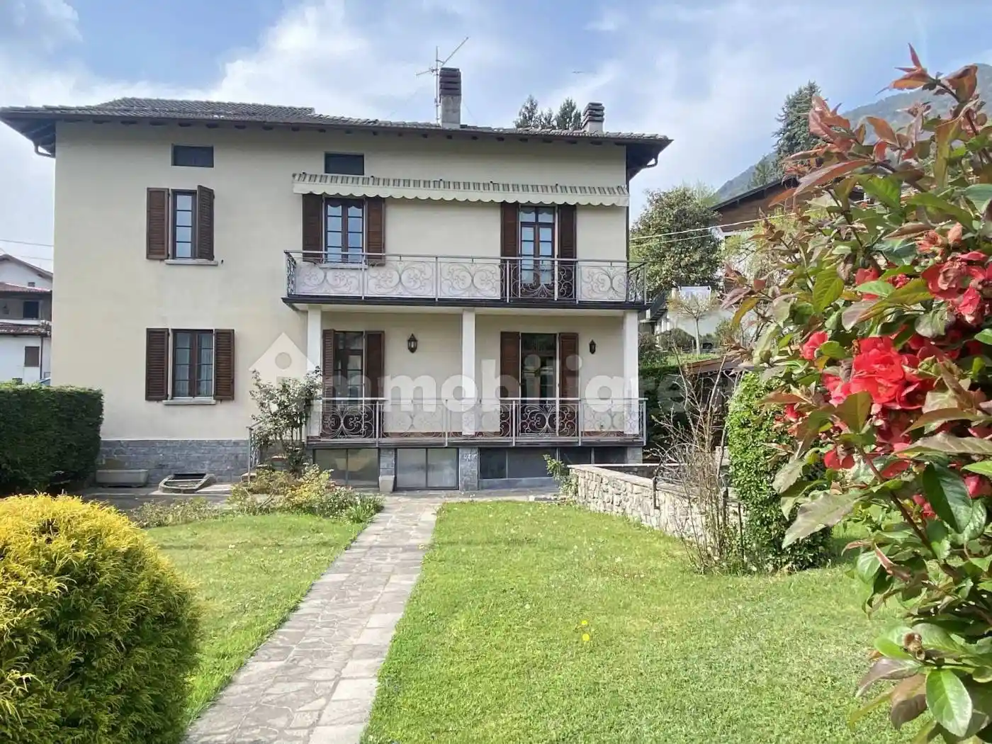 Villa in vendita a Centro Valle Intelvi