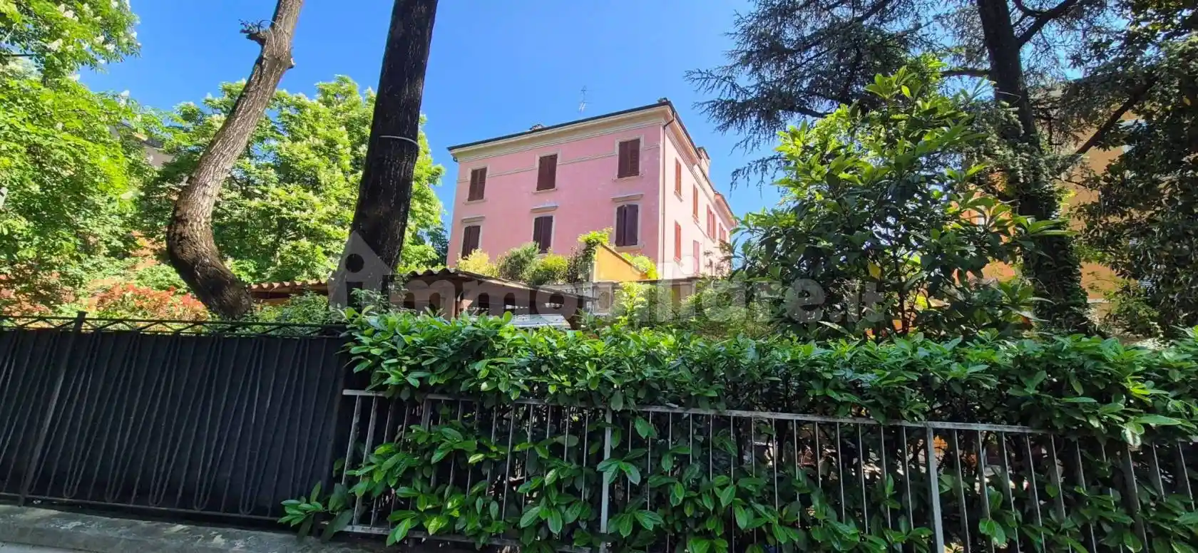 Appartamento in vendita a Modena