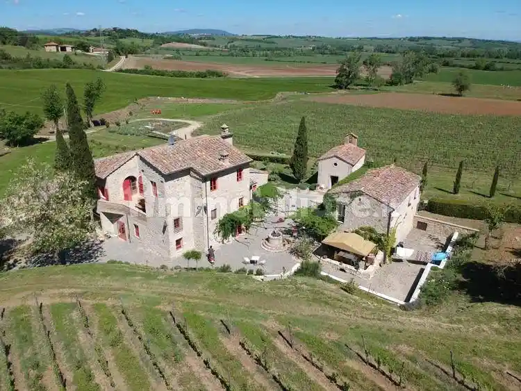 Rustico - Casale in vendita a Colle di Val d'Elsa