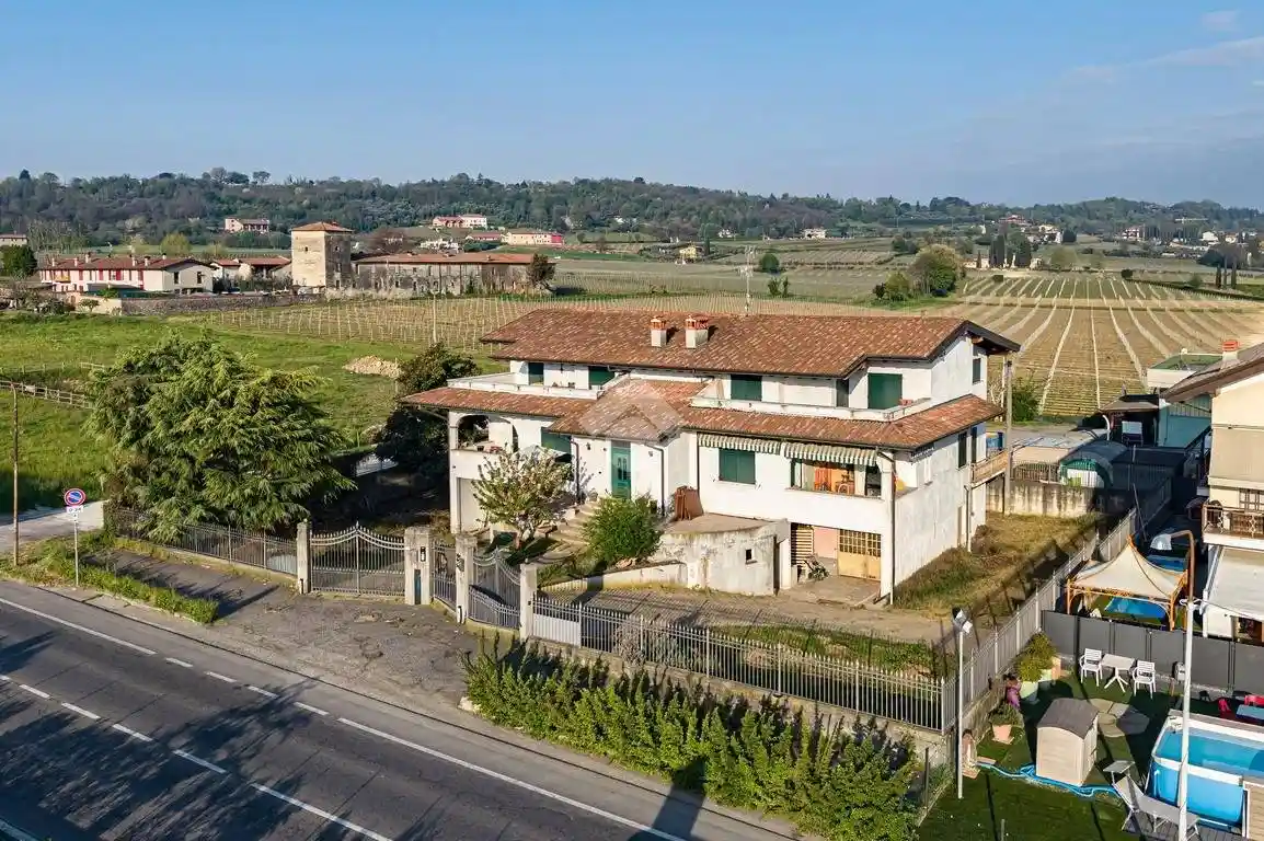 Appartamento in vendita a Adro