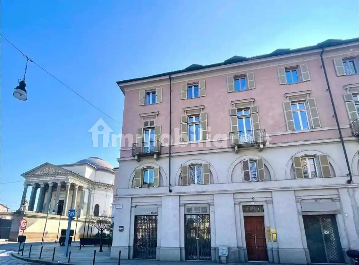 Appartamento in vendita a Torino