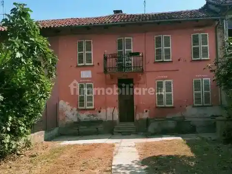 Rustico - Casale in vendita a Asti