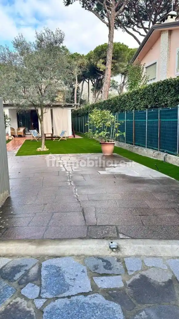 Villa in affitto a Forte dei Marmi