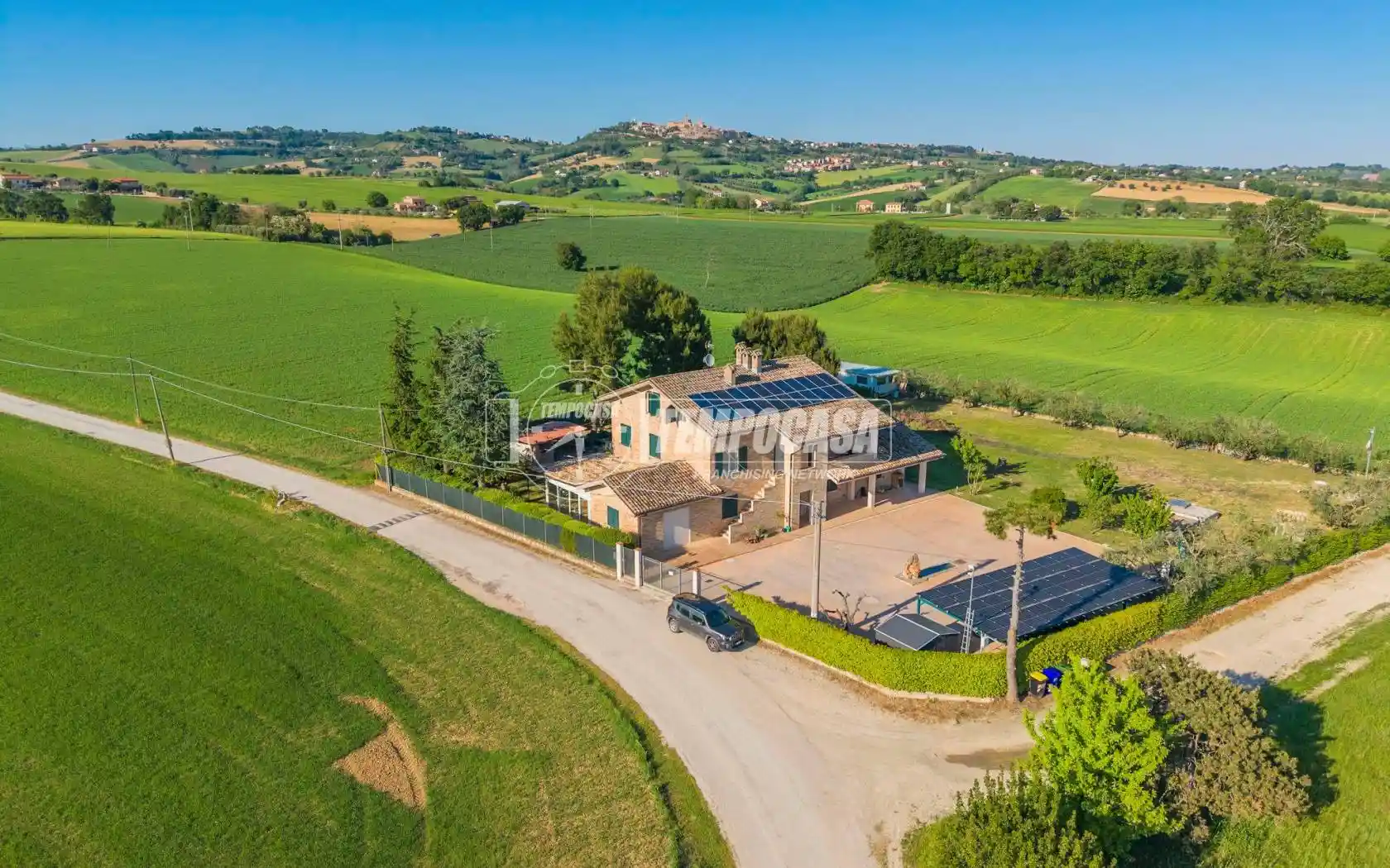 Villa in vendita a Montecosaro