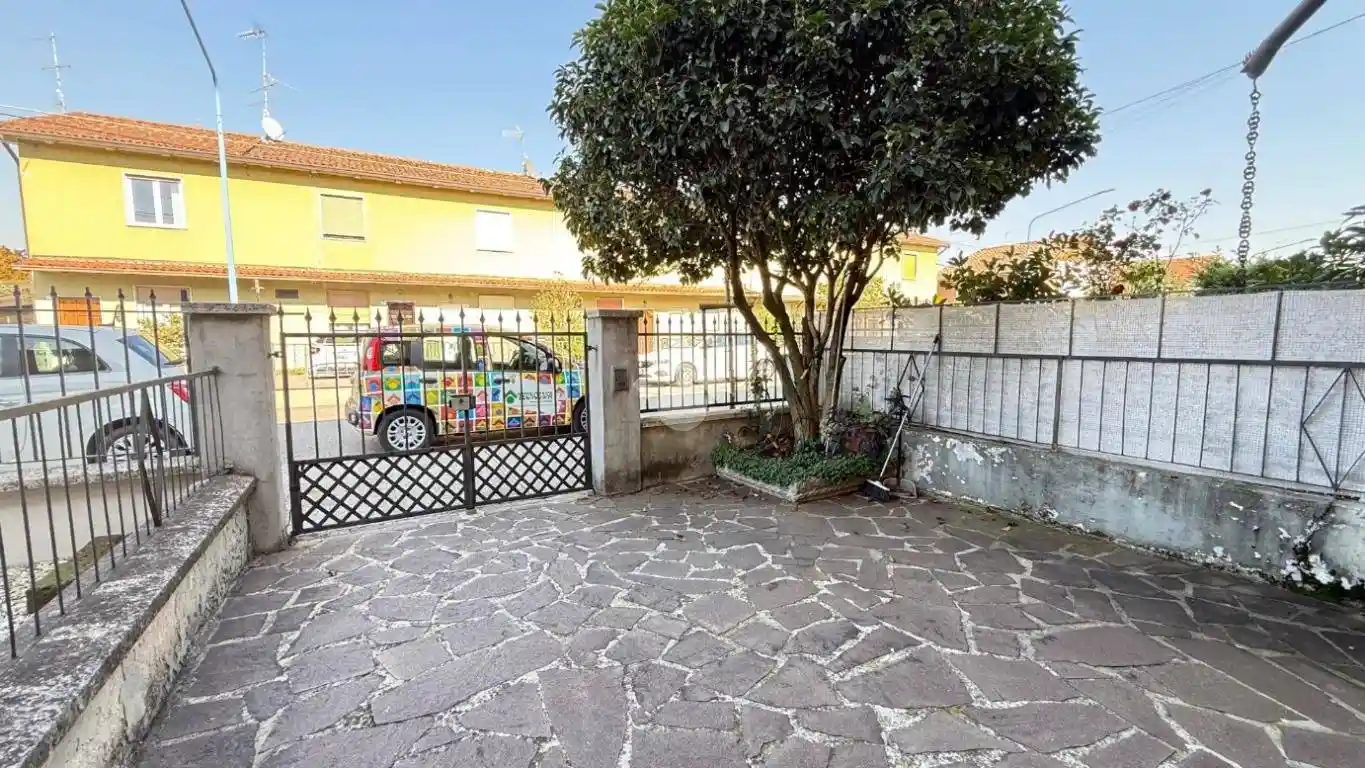 Villetta a schiera in vendita a Brescia