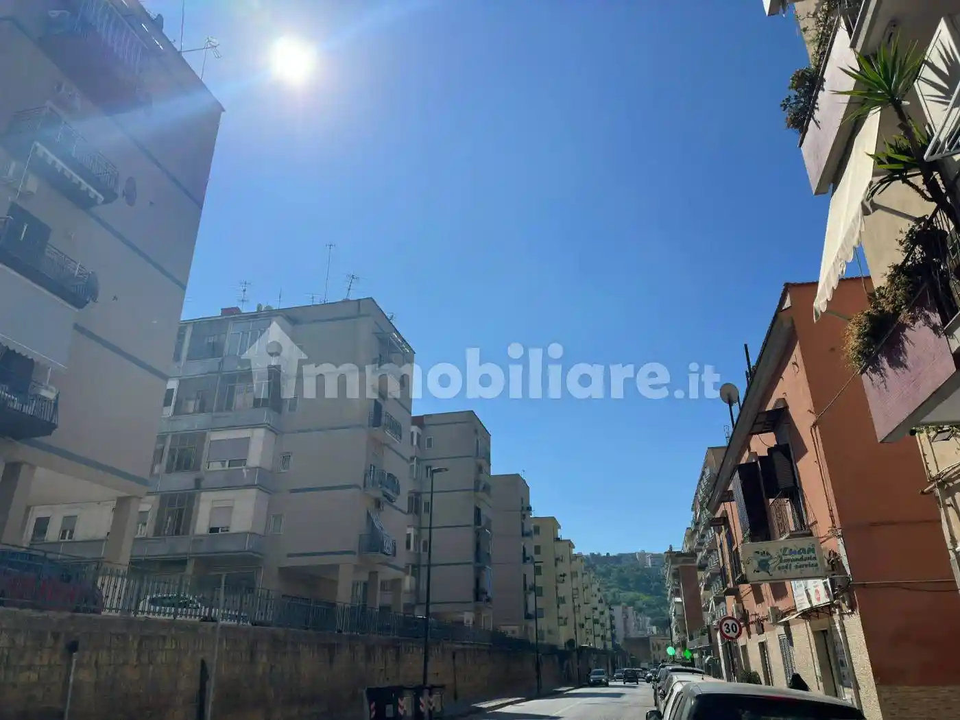 Appartamento in vendita a Napoli
