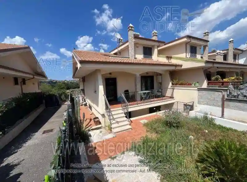 Villetta a schiera - foto 2