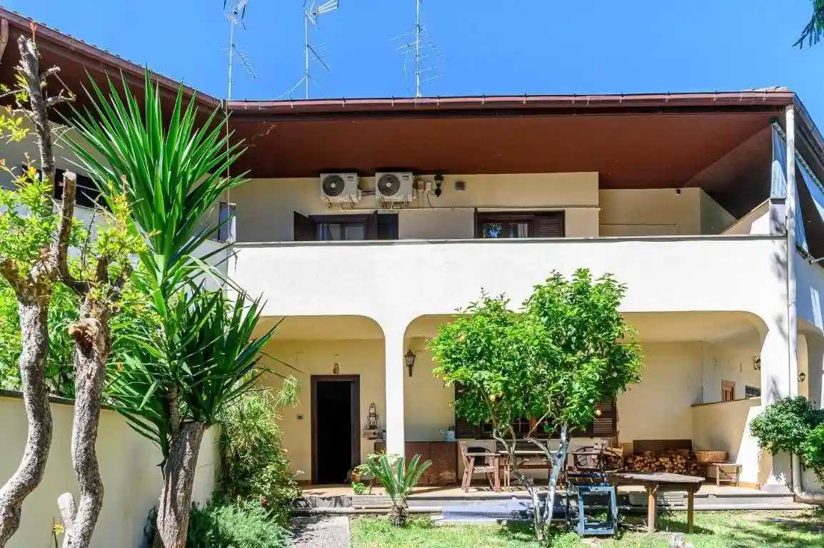 Villa in vendita a Roma
