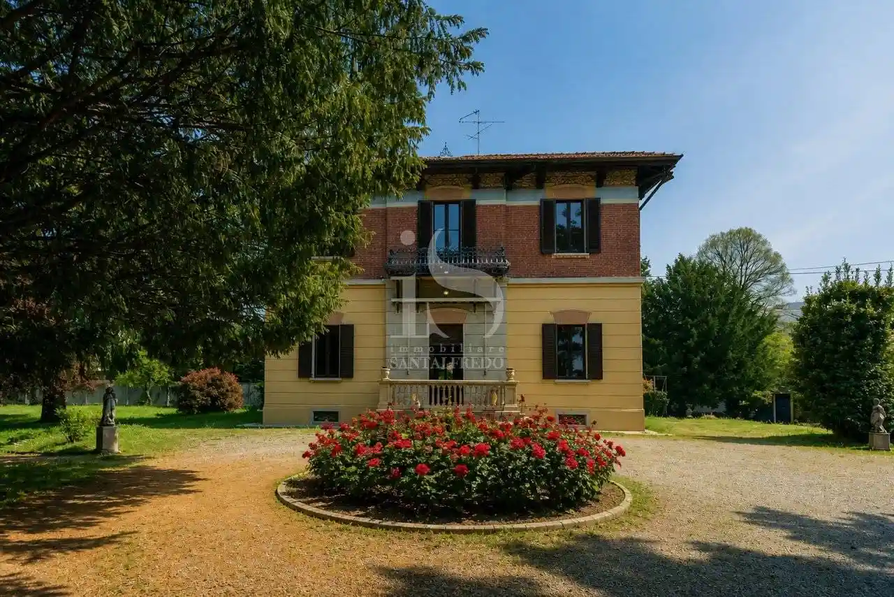 Villa in vendita a Vimercate