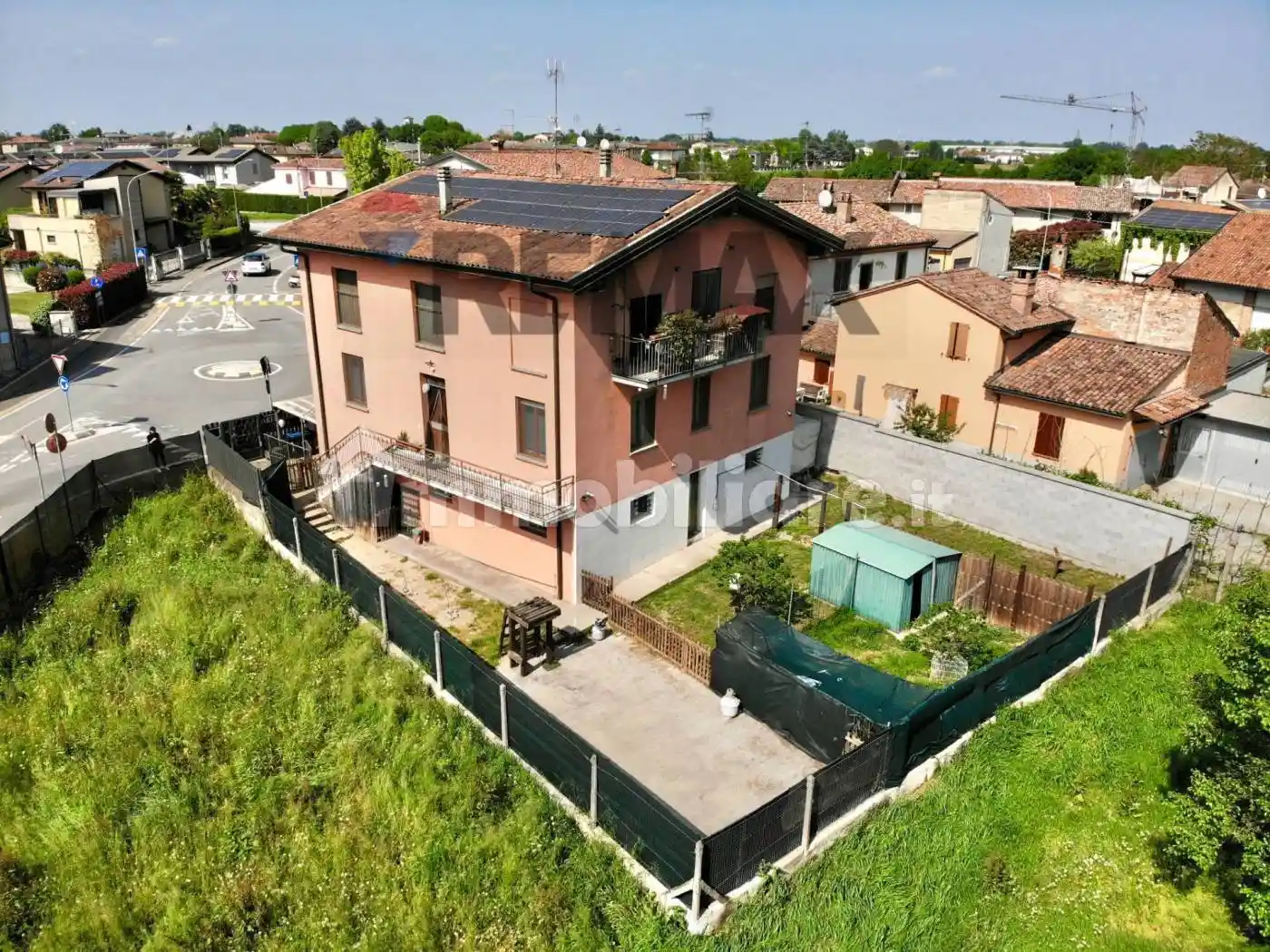 Villa in vendita a Castelvetro Piacentino