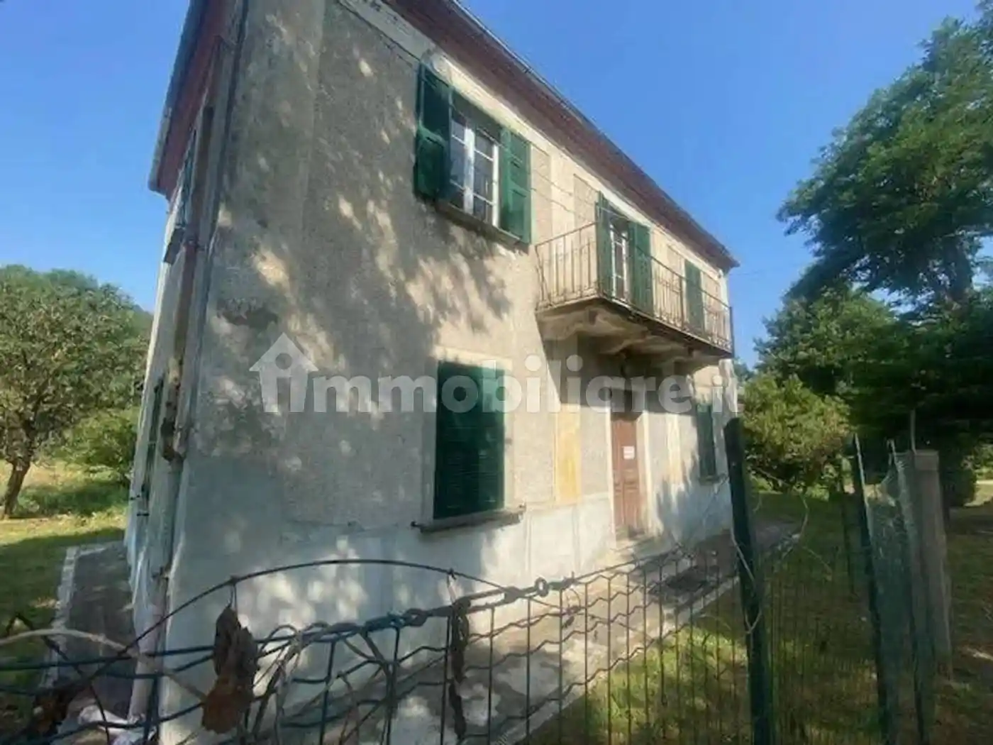 Villa in vendita a Giusvalla
