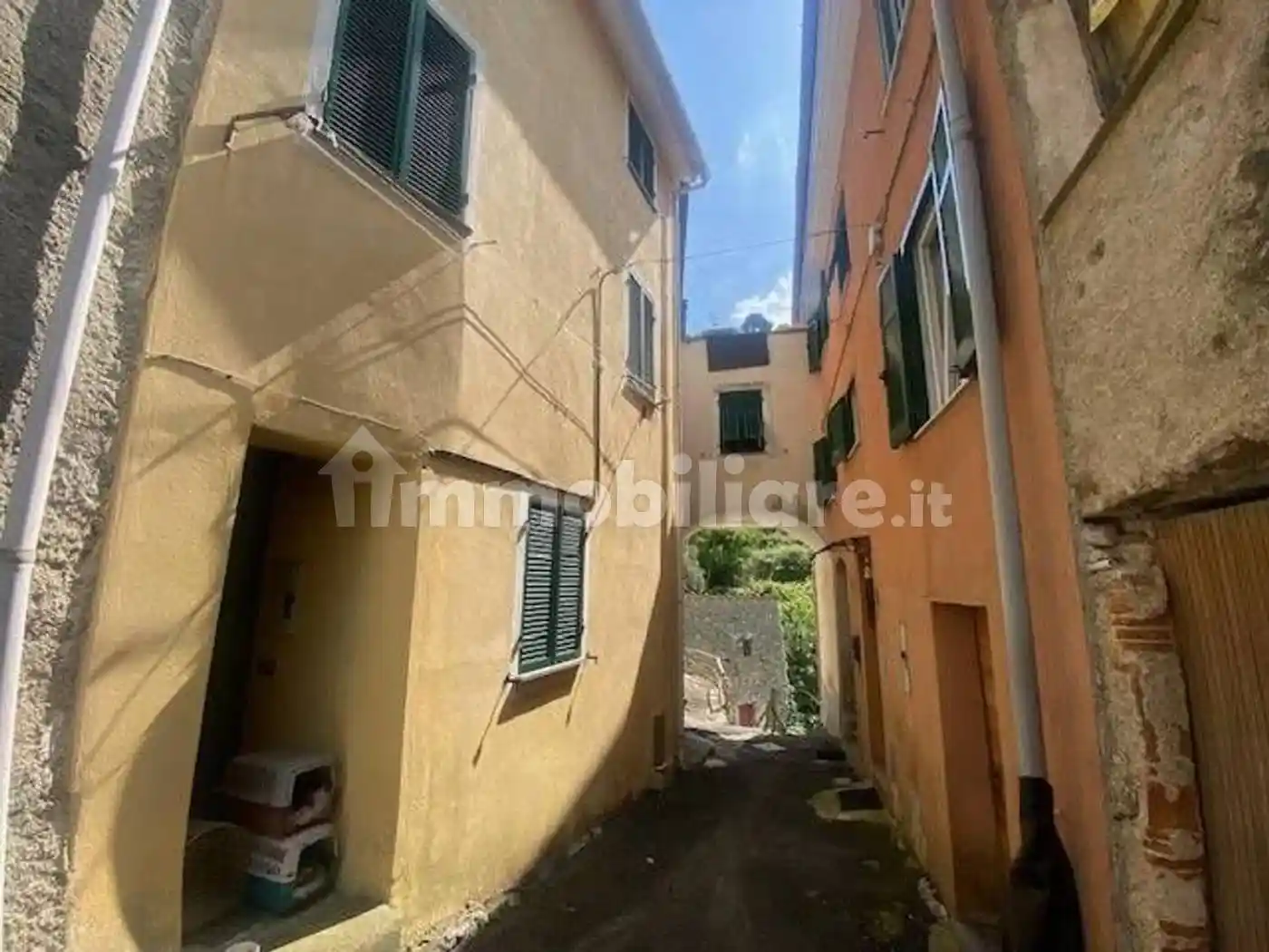Villa in vendita a Albisola Superiore