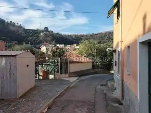 Appartamento in vendita a Albisola Superiore