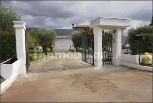 Casa indipendente in vendita a Sezze