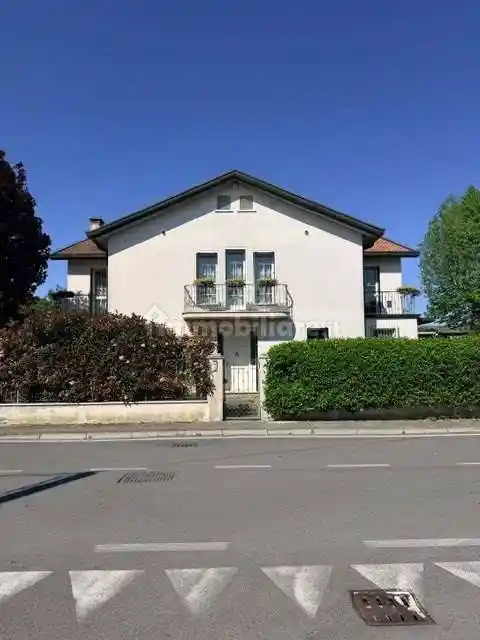 Villa in vendita a Taglio di Po