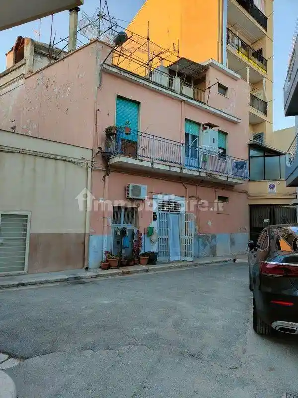 Casa indipendente in vendita a Modugno