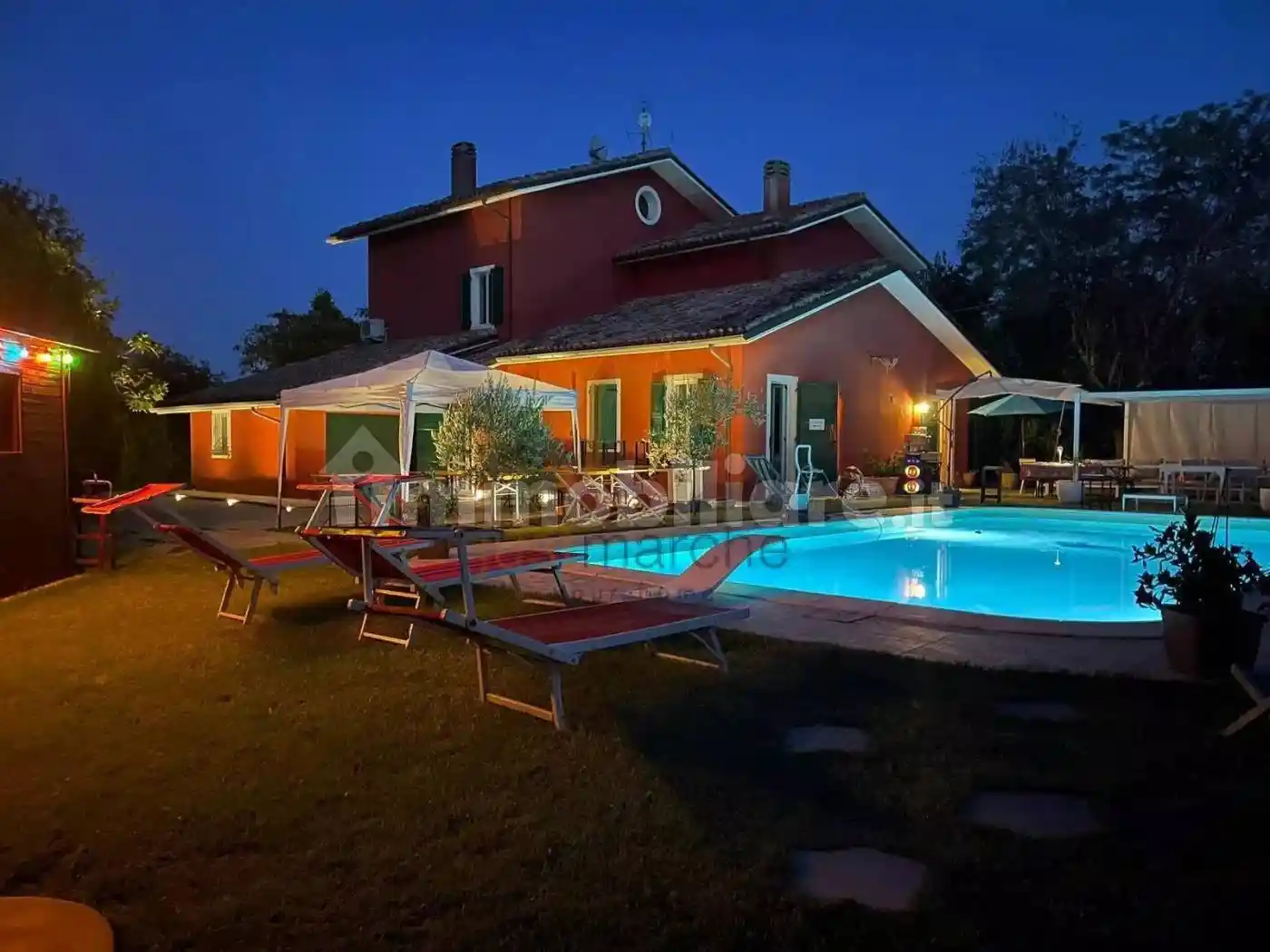 Villa in vendita a Terre Roveresche
