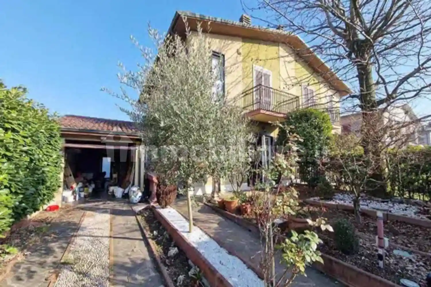 Villa in vendita a Inveruno