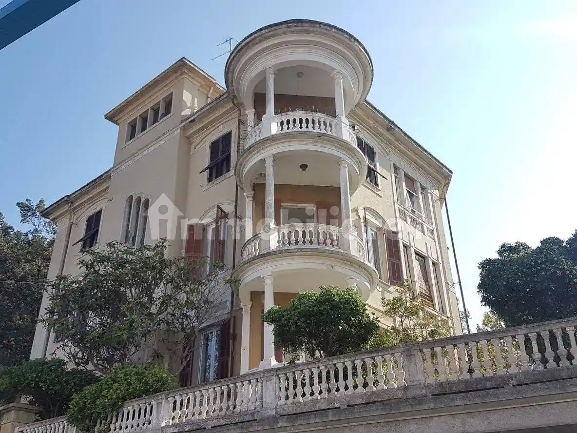 Appartamento in vendita a Savona