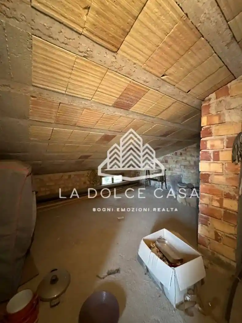 Villa in vendita a Castelleone di Suasa