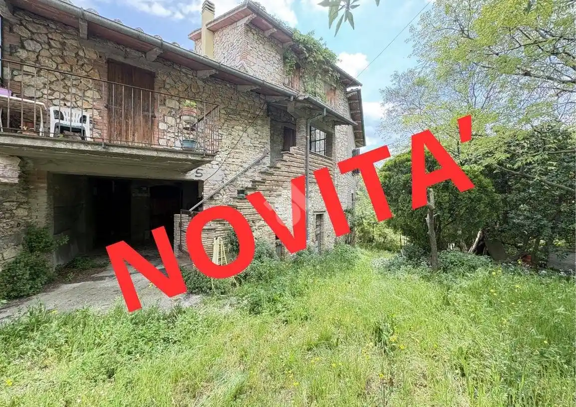 Casa indipendente in vendita a Narni