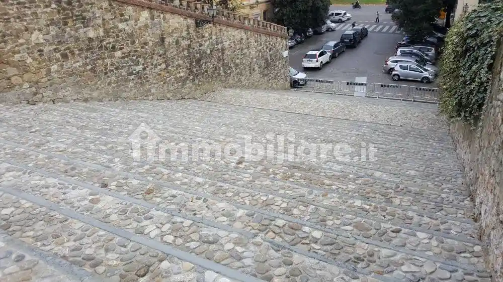 Appartamento in affitto a Firenze